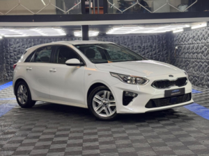 2019 Kia Ceed 1.6 Crdi Eco 2 Euro 6 (s/s) 5dr in White — image 6