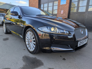 2015 Jaguar Xf 2.2 D Portfolio in Black — image 3