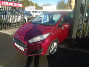 2015 Ford Fiesta 1.0t Ecoboost Zetec Hatchback 5dr Petrol Manual Euro 5 (s/s) (100 Ps) in Red — image 3