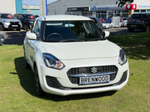 2023 Suzuki Swift 1.2 Dualjet Mhev Sz-L Hatchback 5dr Petrol Hybrid Manual Euro 6 (s/s) (83 Ps) in White — image 2
