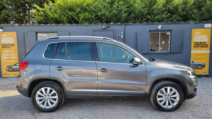 2014 Volkswagen Tiguan 2.0 Tdi Bluemotion Tech Match 4WD Euro 5 (s/s) 5dr in Grey — image 6