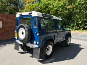 1991 Land Rover Defender 90 2.5 200tdi*brand New Galvanised Rebuild*amazing in Blue — image 4