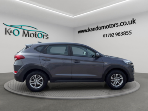 2018 Hyundai Tucson 1.7 Crdi Blue Drive S Euro 6 (s/s) 5dr in Grey — image 3