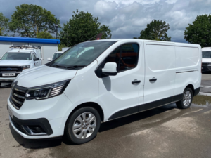 2023 Renault Trafic Dci Blue Ll30 Extra — image 2