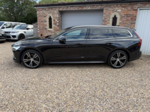 2018 Volvo V60 2.0 Inscription D4 in Black — image 4