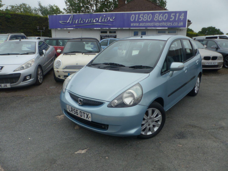 2006 Honda Jazz 1.4 I-Dsi Se in Blue — image 1