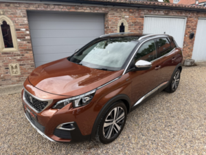2018 Peugeot 3008 2.0 Bluehdi Gt in Bronze — image 2