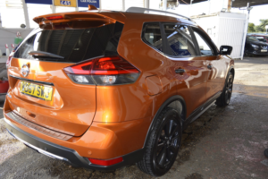 2017 Nissan X-Trail 2.0 Dci Tekna in Orange — image 2