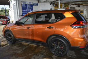 2017 Nissan X-Trail 2.0 Dci Tekna in Orange — image 5