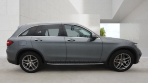 2016 Mercedes-Benz Glc 2.1 Glc250d Amg Line (premium) SUV 5dr Diesel G-Tronic 4matic Euro 6 (s/s) (204 Ps) in Grey — image 5