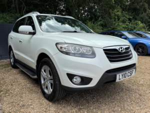 2010 Hyundai Santa Fe 2.2 Crdi Premium Auto 4WD Euro 5 5dr (7 Seat) in White — image 4