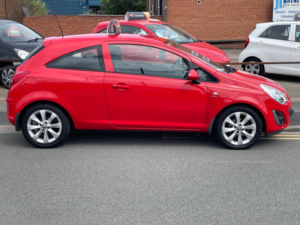 2012 Vauxhall Corsa 1.2 16v Active Hatchback 3dr Petrol Manual Euro 5 (a/c) (85 Ps) in Red — image 3