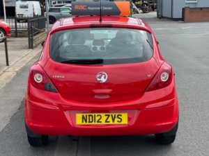 2012 Vauxhall Corsa 1.2 16v Active Hatchback 3dr Petrol Manual Euro 5 (a/c) (85 Ps) in Red — image 5