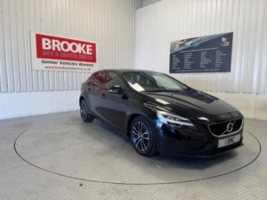 2017 Volvo V40