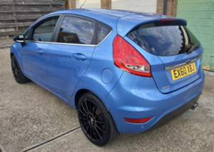 2010 Ford Fiesta 1.4 Zetec in Blue — image 4