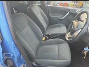 2010 Ford Fiesta 1.4 Zetec in Blue — image 5