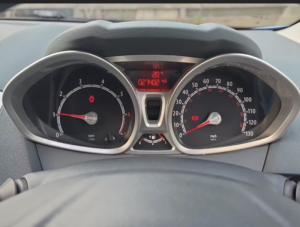 2010 Ford Fiesta 1.4 Zetec in Blue — image 6