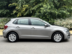 2018 Volkswagen Polo 1.0 Se in Grey — image 2