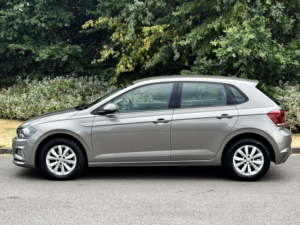 2018 Volkswagen Polo 1.0 Se in Grey — image 3