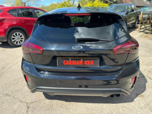 2019 Ford Focus 1.0 T Ecoboost St-Line in Black — image 5