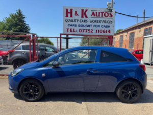 2018 Vauxhall Corsa 1.4i Ecotec Griffin Euro 6 3dr in Blue — image 3