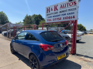 2018 Vauxhall Corsa 1.4i Ecotec Griffin Euro 6 3dr in Blue — image 4