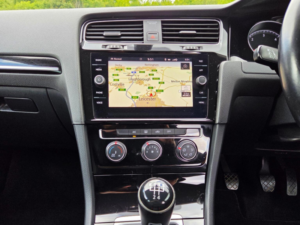 2017 Volkswagen Golf 1.6 Tdi Bluemotion Tech Gt Euro 6 (s/s) 5dr in Silver — image 2