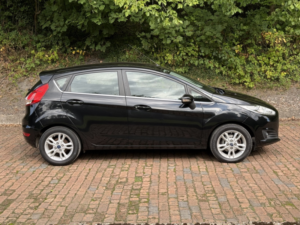 2015 Ford Fiesta 1.3 Zetec in Black — image 5