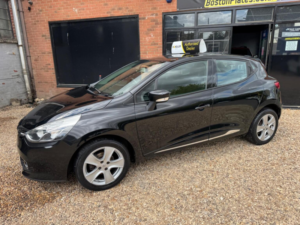 2015 Renault Clio 1.5 Dci Dynamique Nav Euro 6 (s/s) 5dr in Black — image 5