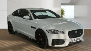 2016 Jaguar Xf