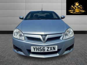 2006 Vauxhall Tigra 1.4 I 16v in Blue — image 2