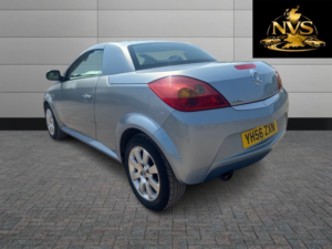 2006 Vauxhall Tigra 1.4 I 16v in Blue — image 5