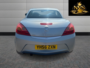 2006 Vauxhall Tigra 1.4 I 16v in Blue — image 6