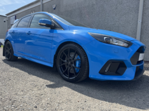 2016 Ford Focus 2.3 T Ecoboost Rs in Blue — image 6