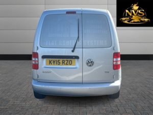 2015 Volkswagen Caddy 1.6 Tdi Bluemotion Tech C20 Highline in Silver — image 6