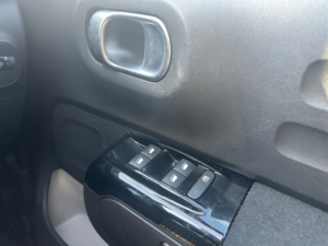 2018 Citroen C3 1.2 Puretech Flair Hatchback 5dr Petrol Manual Euro 6 (82 Ps) in Grey — image 4