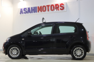 2014 Volkswagen Up! 1.0 High Up! Hatchback 5dr Petrol Asg Euro 5 (75 Ps) in Black — image 5