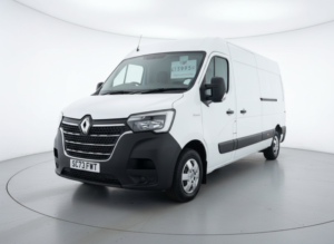 2023 Renault Master 2.3 Fwd Lm35 Blue Dci 135 Advance My23 in White — image 3
