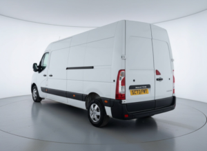2023 Renault Master 2.3 Fwd Lm35 Blue Dci 135 Advance My23 in White — image 5