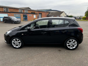 2018 Vauxhall Corsa 1.4 Corsa Sri Nav 5dr in Black — image 4