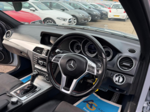 2013 Mercedes-Benz C Class 2.1 C220 Cdi Blueefficiency Amg Sport Plus G-Tronic+ Euro 5 (s/s) 4dr in Silver — image 3