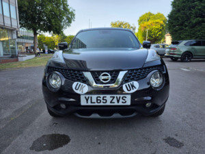 2016 Nissan Juke 1.2 Dig-T Tekna Euro 6 (s/s) 5dr in Black — image 4