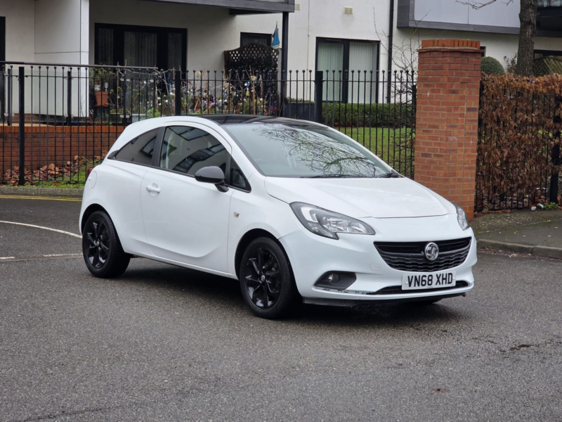 2018 Vauxhall Corsa 1.4i Ecotec Griffin Hatchback 3dr Petrol Manual Euro 6 (75 Ps) in White — image 1
