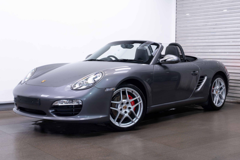 2009 Porsche Boxster 3.4 987 S 2dr in Grey — image 1