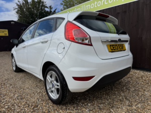 2013 Ford Fiesta 1.3 Zetec in White — image 4