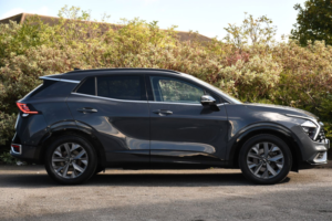 2023 Kia Sportage 1.6 H T-Gdi Gt-Line SUV 5dr Petrol Hybrid Auto Euro 6 (s/s) (226 Bhp) in Grey — image 2