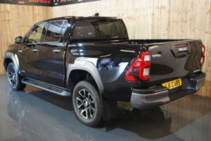 2023 Toyota Hilux 2.8 D-4d Invincible X in Black — image 4