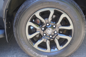 2023 Toyota Hilux 2.8 D-4d Invincible X in Black — image 5