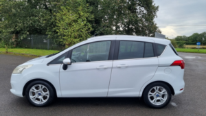 2013 Ford B-Max 1.0 T Ecoboost Zetec in White — image 3
