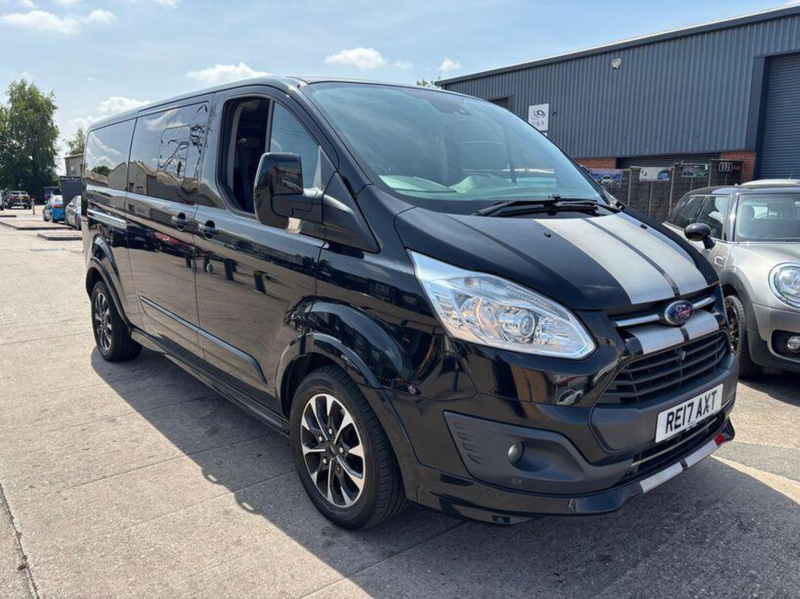 2017 Ford Tourneo Custom 2.0 290 Ecoblue Sport L2 Euro 6 (s/s) 5dr in Black — image 1